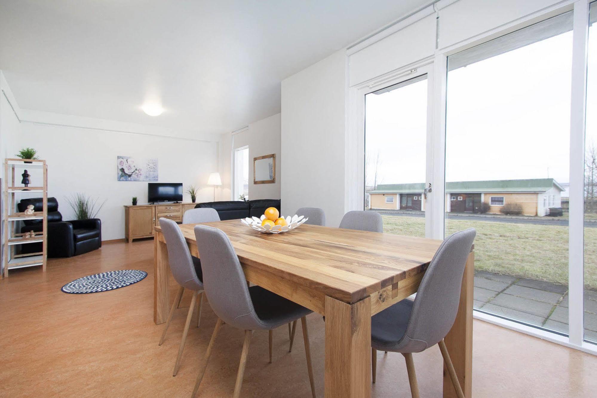 Golden Circle Apartments Laugarvatn Extérieur photo